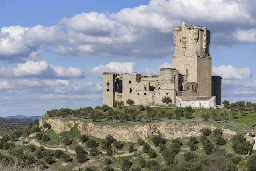 Córdoba - Belálcazar - castillo de los Sotomayor y Zuñiga 02 .jpg
